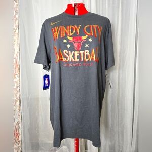 NBA Nike Chicago Bulls Men's XL T-Shirt